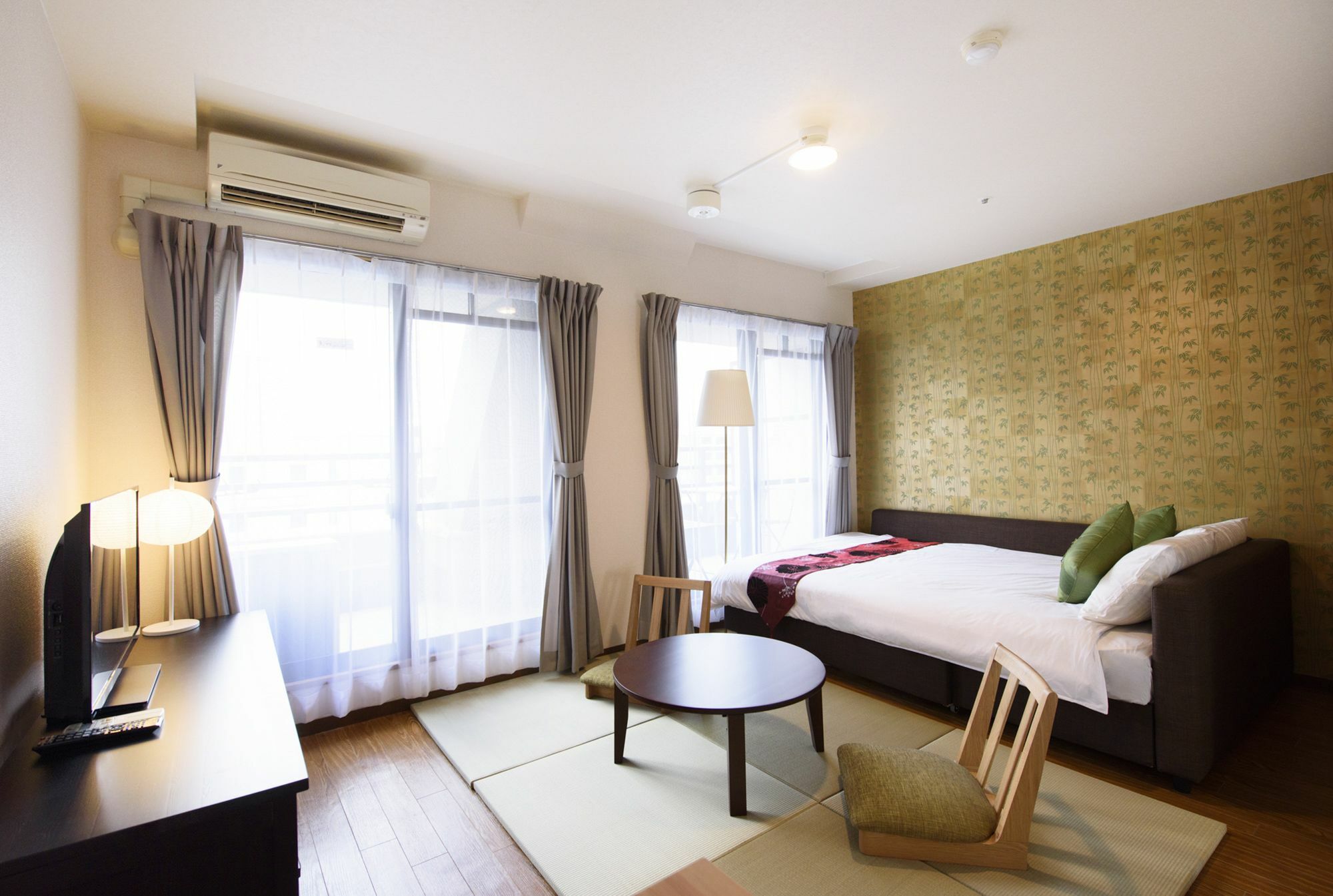 Hotel Rejoice Stay Kyoto Karasuma Oike Bagian luar foto